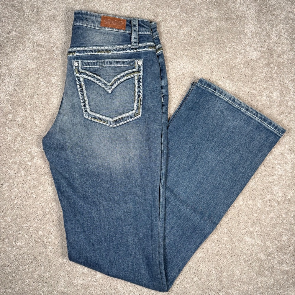 Shyanne Women's 31x34 Bootcut Jeans Blue Thick Stitch Embellished Pockets
